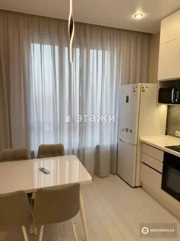 1-комнатная квартира, этаж 7 из 12, 54 м²