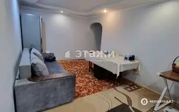 2-комнатная квартира, этаж 2 из 5, 42 м²