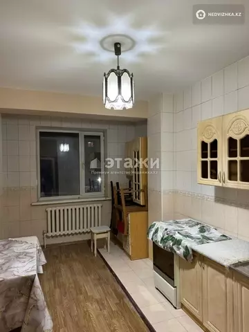 90 м², 3-комнатная квартира, этаж 3 из 9, 90 м², на длительный срок, изображение - 0