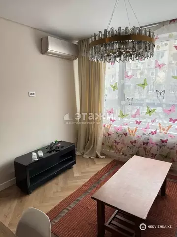 2-комнатная квартира, этаж 3 из 17, 50 м², на длительный срок