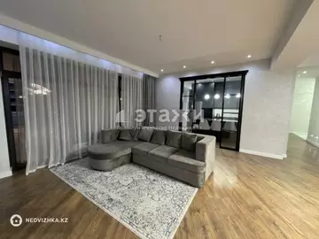 4-комнатная квартира, этаж 2 из 3, 160 м², на длительный срок