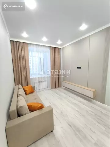 1-комнатная квартира, этаж 5 из 12, 37 м²