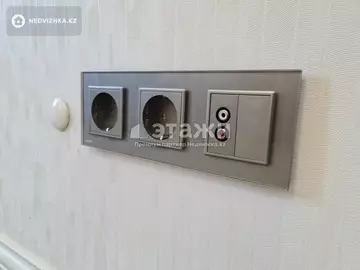 64 м², 2-комнатная квартира, этаж 3 из 6, 64 м², изображение - 1