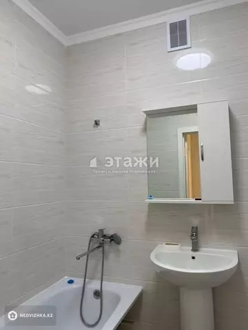 61.2 м², 2-комнатная квартира, этаж 10 из 13, 61 м², изображение - 1