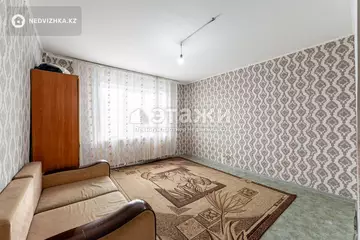2-комнатная квартира, этаж 4 из 12, 56 м²