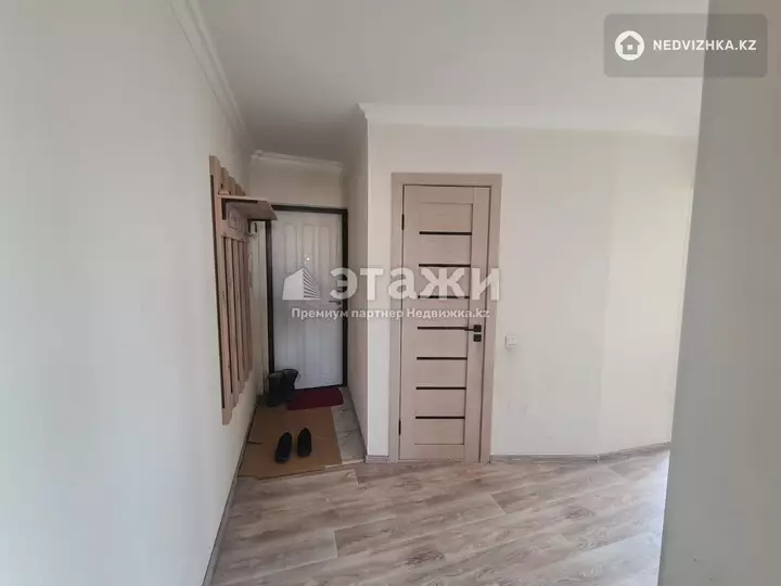 50 м², 2-комнатная квартира, этаж 3 из 5, 50 м², изображение - 1