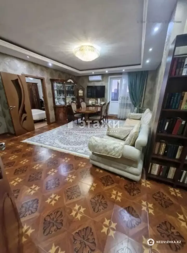 84.7 м², 3-комнатная квартира, этаж 10 из 10, 85 м², изображение - 1