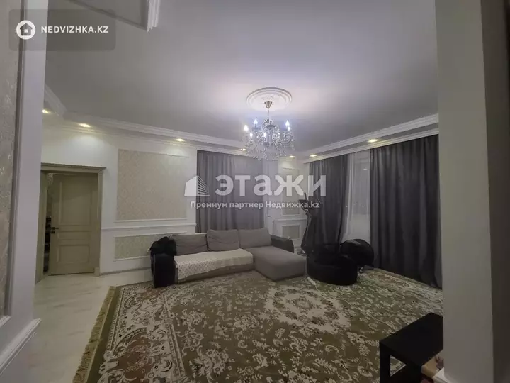 118.2 м², 4-комнатная квартира, этаж 7 из 10, 118 м², изображение - 1
