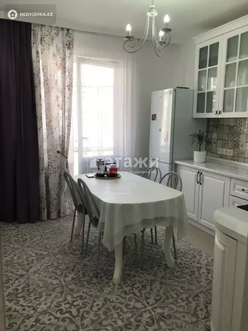 1-комнатная квартира, этаж 5 из 10, 40 м²