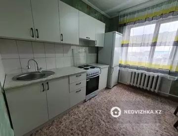 1-комнатная квартира, этаж 4 из 10, 40 м², на длительный срок