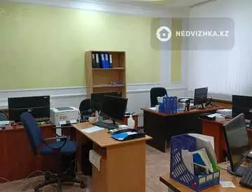 230 м², Офисное помещение, этаж 1 из 1, в жилом доме, 230 м², изображение - 0