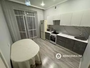 33 м², 1-комнатная квартира, этаж 9 из 12, 33 м², по часам, изображение - 4