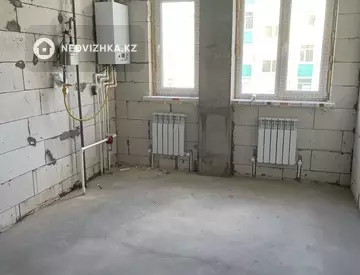 1-комнатная квартира, этаж 3 из 5, 42 м²