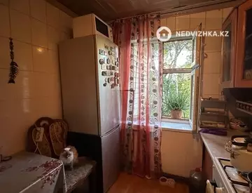 73.4 м², 4-комнатная квартира, этаж 3 из 4, 73 м², изображение - 7