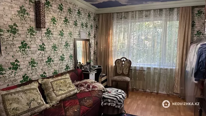 73.4 м², 4-комнатная квартира, этаж 3 из 4, 73 м², изображение - 1