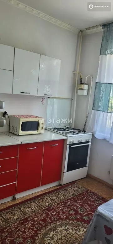 1-комнатная квартира, этаж 2 из 6, 40 м²