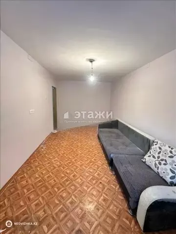 1-комнатная квартира, этаж 2 из 5, 32 м²