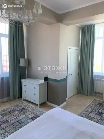 3-комнатная квартира, этаж 10 из 10, 96 м²