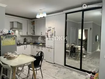 2-комнатная квартира, этаж 4 из 10, 54 м²