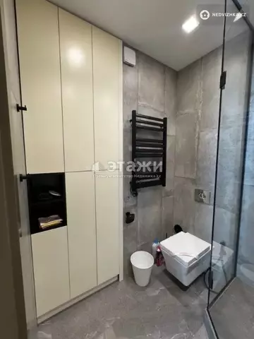 2-комнатная квартира, этаж 7 из 19, 75 м², на длительный срок