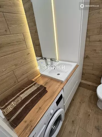 2-комнатная квартира, этаж 9 из 18, 54 м²