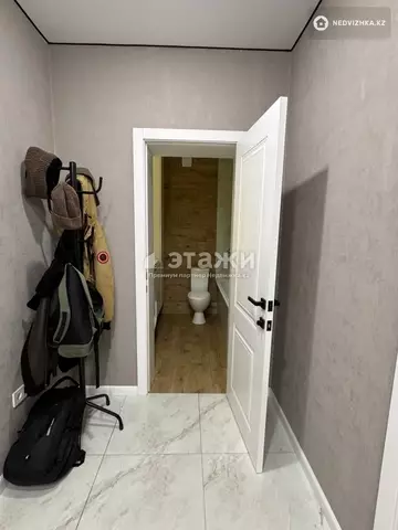 2-комнатная квартира, этаж 9 из 18, 54 м²
