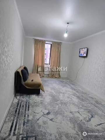 2-комнатная квартира, этаж 10 из 13, 60 м²