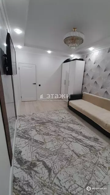 2-комнатная квартира, этаж 7 из 9, 42 м²