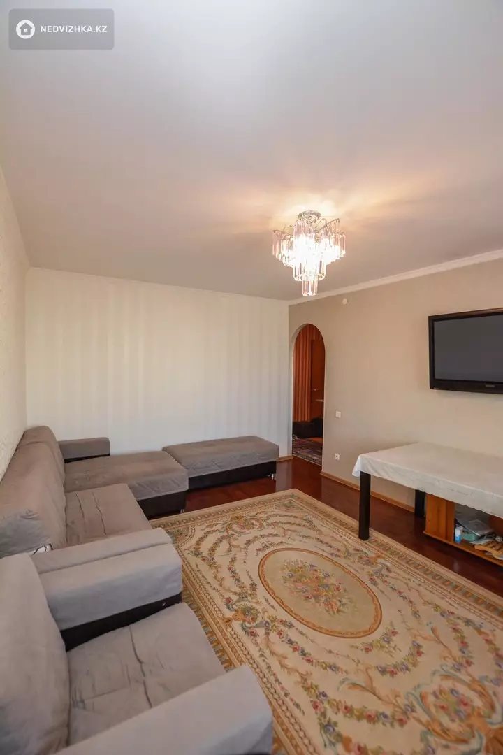 69 м², 3-комнатная квартира, этаж 4 из 6, 69 м², изображение - 1