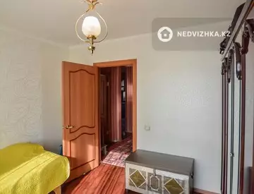 3-комнатная квартира, этаж 4 из 6, 69 м²