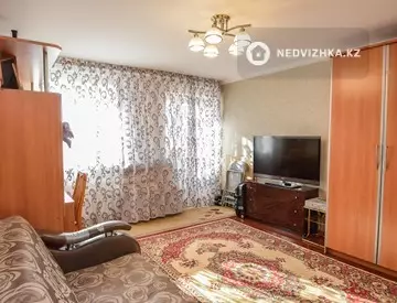 3-комнатная квартира, этаж 4 из 6, 69 м²