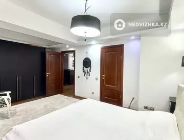 2-комнатная квартира, этаж 3 из 5, 86 м²