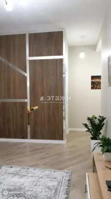 2-комнатная квартира, этаж 21 из 21, 65 м²