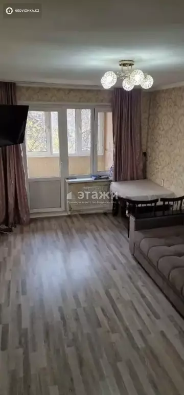 1-комнатная квартира, этаж 3 из 5, 35 м²