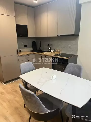 2-комнатная квартира, этаж 11 из 13, 47 м², на длительный срок