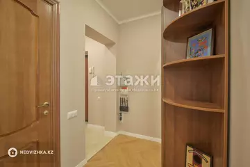 70 м², 2-комнатная квартира, этаж 17 из 17, 70 м², на длительный срок, изображение - 2