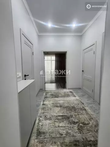 2-комнатная квартира, этаж 10 из 10, 66 м²