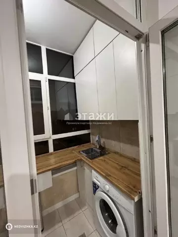 2-комнатная квартира, этаж 9 из 9, 39 м²