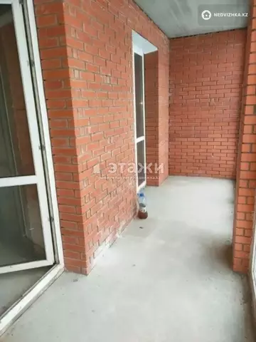1-комнатная квартира, этаж 6 из 12, 42 м²