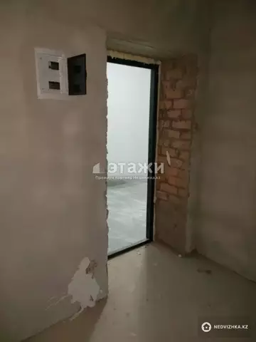 1-комнатная квартира, этаж 6 из 12, 42 м²