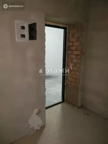 1-комнатная квартира, этаж 6 из 12, 42 м²