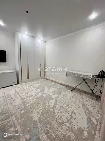 3-комнатная квартира, этаж 5 из 16, 90 м²