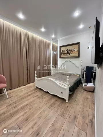 3-комнатная квартира, этаж 5 из 16, 90 м²