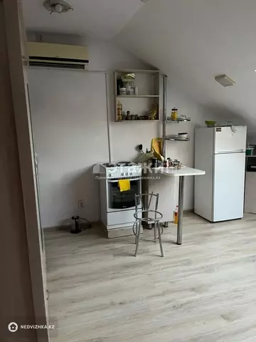 1-комнатная квартира, этаж 4 из 4, 30 м²
