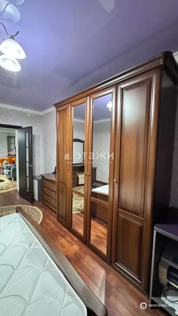 2-комнатная квартира, этаж 4 из 9, 53 м²