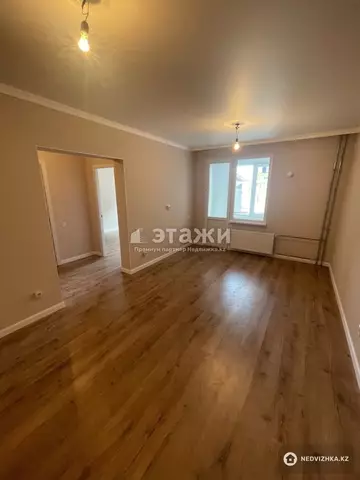 2-комнатная квартира, этаж 1 из 9, 42 м²