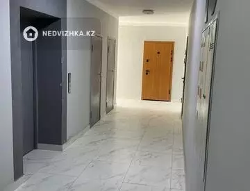 2-комнатная квартира, этаж 10 из 12, 46 м²