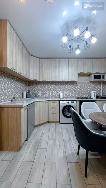 2-комнатная квартира, этаж 3 из 7, 54 м²