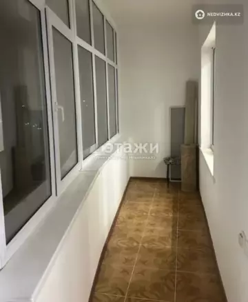 2-комнатная квартира, этаж 3 из 11, 55 м²