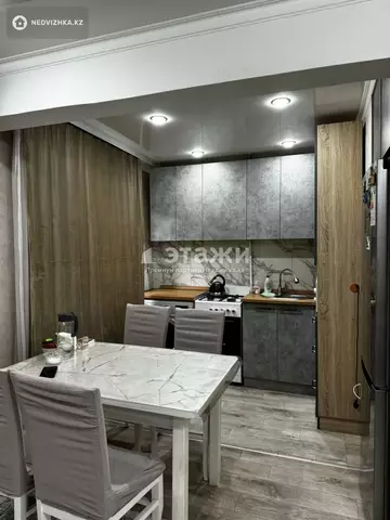 2-комнатная квартира, этаж 3 из 4, 47 м²